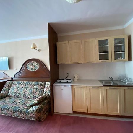 Apartamenty Rodzinne Przy Plazy 코워브제크 외부 사진