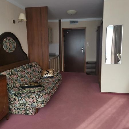 Apartamenty Rodzinne Przy Plazy 코워브제크 객실 사진