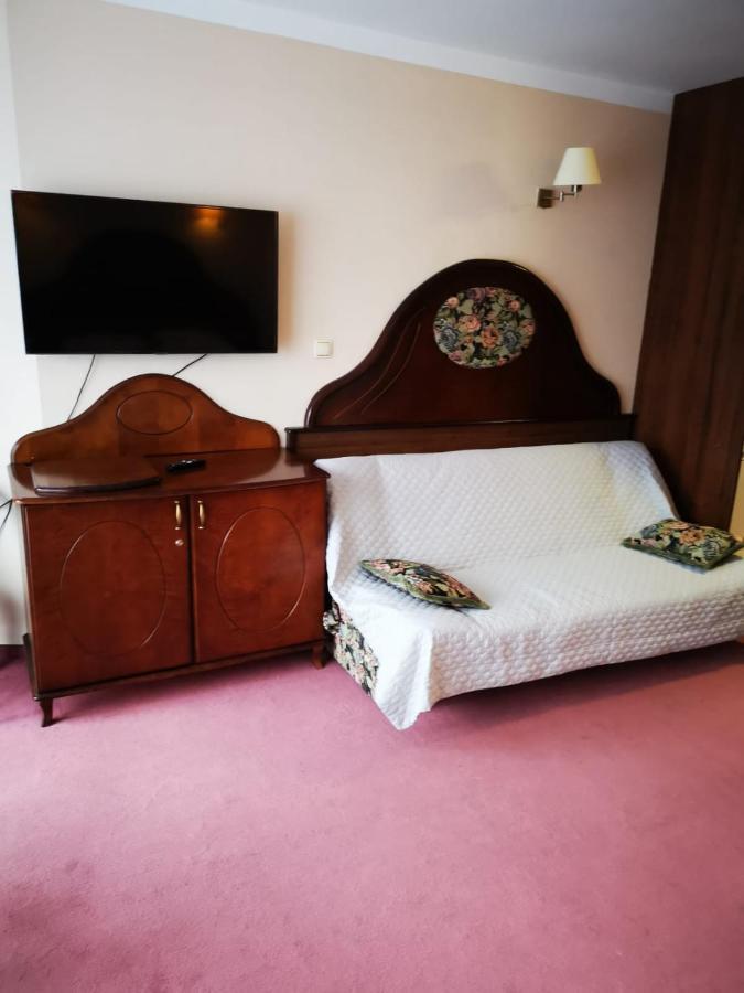 Apartamenty Rodzinne Przy Plazy 코워브제크 외부 사진