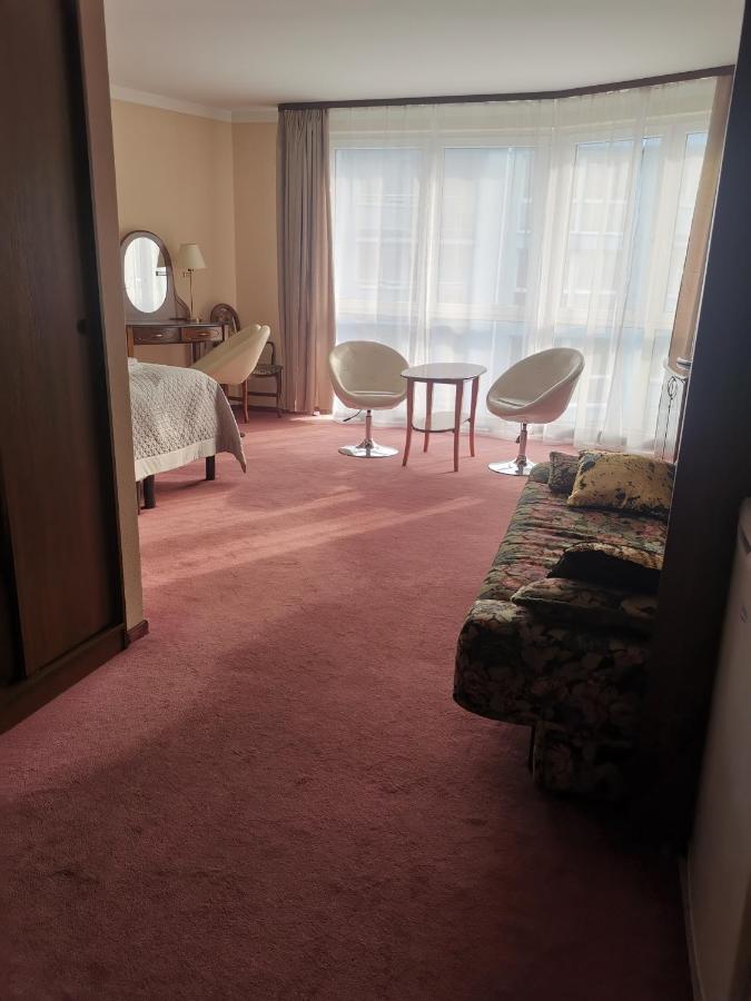 Apartamenty Rodzinne Przy Plazy 코워브제크 외부 사진