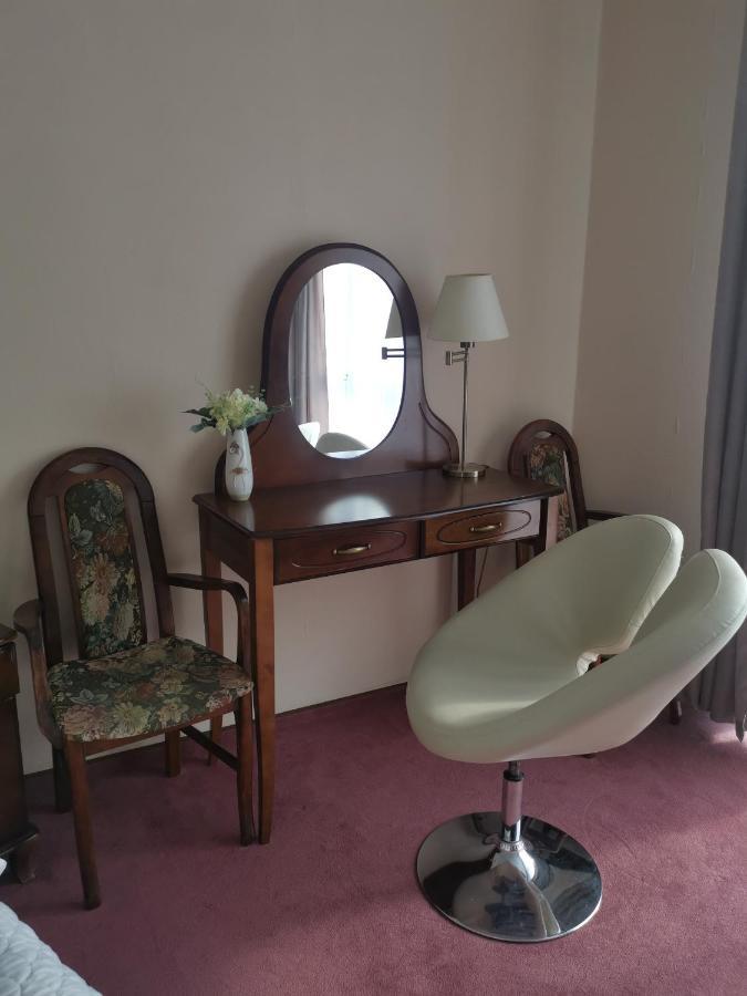Apartamenty Rodzinne Przy Plazy 코워브제크 외부 사진