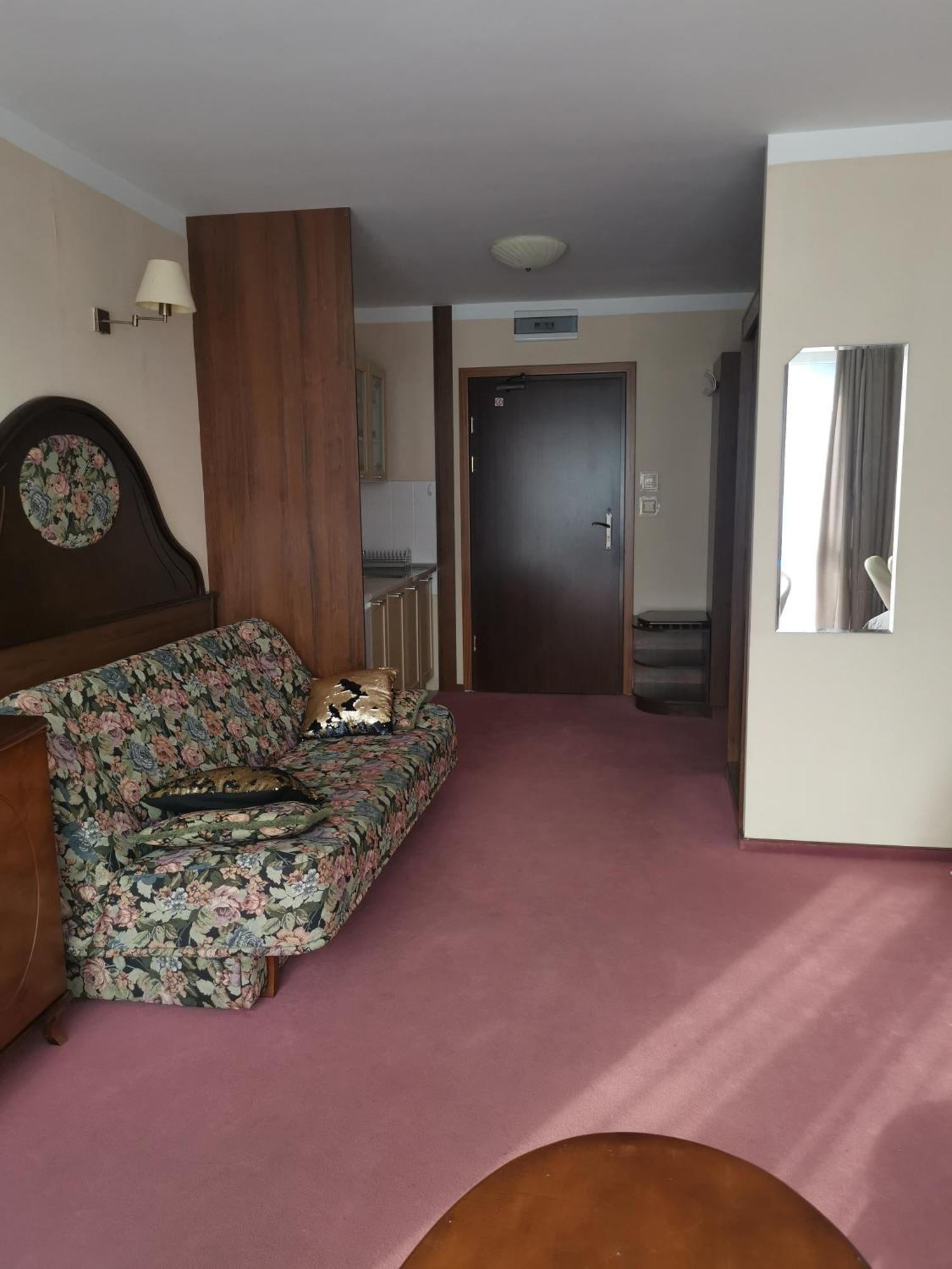 Apartamenty Rodzinne Przy Plazy 코워브제크 객실 사진